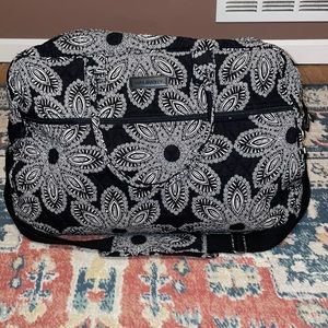 Great Condition! Vera Bradley Travel Tote